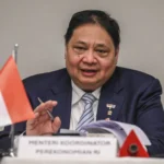 Menko Perekonomian Airlangga Hartarto menyampaikan keterangan pers terkait perjanjian perdagangan timbal balik Indonesia-AS di Washington DC, Amerika Serikat