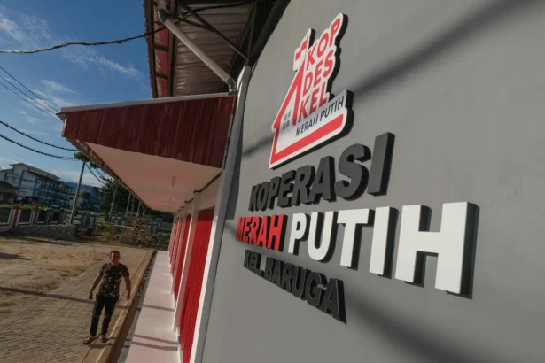 Gedung Koperasi Merah Putih Kelurahan Baruga yang telah rampung dibangun di Kendari, Sulawesi Tenggara