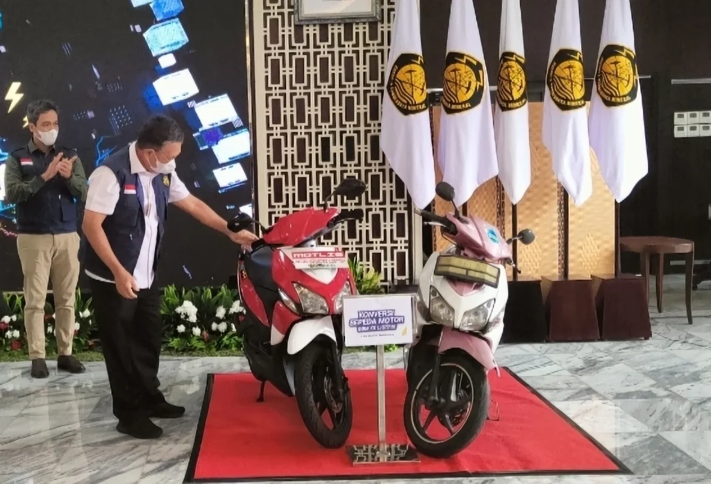 Parade Konversi Motor Listrik. (Sumber: KemenESDM)