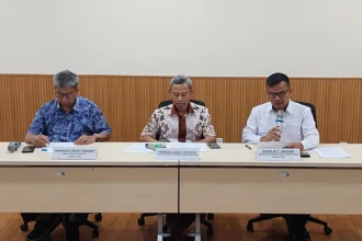 Komnas HAM memberikan pembaruan informasi soal kasus penyiraman air keras yang menimpa Wakil Koordinator Kontras Andrie Yunus, Selasa, 17 Maret 2026.