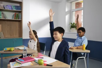 Ilustrasi pelajar di kelas