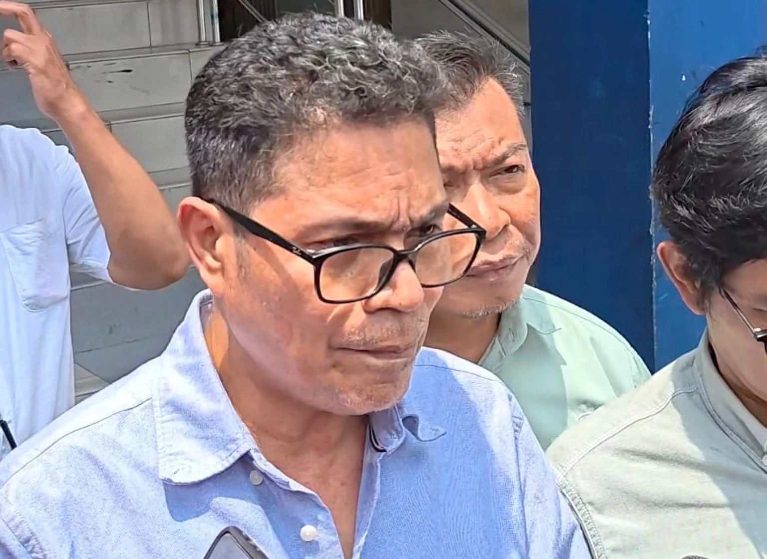 Direktur Utama PT Sinkos Multimedia Mandiri Faizal Assegaf laporkan Jubir KPK ke Polda Metro Jaya. (Sumber: Owrite/Rahmat)