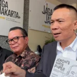Rismon dan kuasa hukumnya Jamhada Girsang mengatakan Polda Metro Jaya telah menerbitkan surat SP3 kasus tudingan ijazah palsu Presiden ke-7 Joko Widodo.