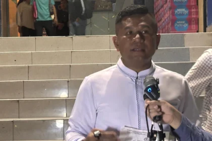 Mantan Ketua DPRD Morowali, Irwan Arya laporkan Rismon Hasiholan Sianipar ke Polda Metro Jaya dugaan penipuan