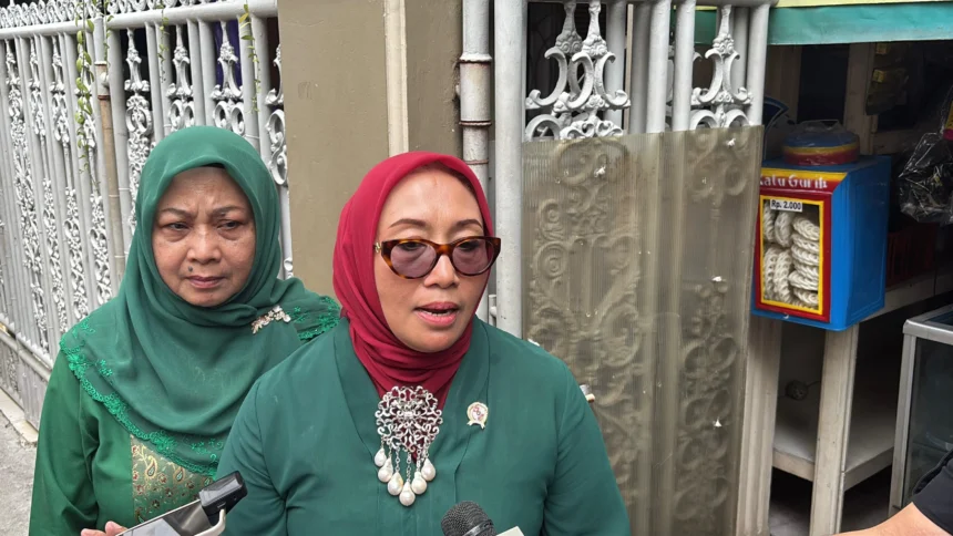 Menteri PPA, Arifah Fauzi mengusulkan agar gerbong perempuan dipindahkan ke tengah