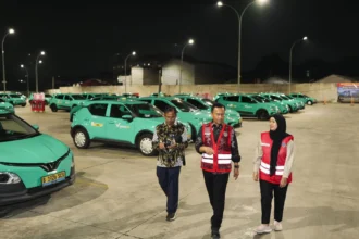Kemenhub sidak Pool Taksi Green SM di Bekasi. (sumber: Humas Ditjen Perhubungan Darat)