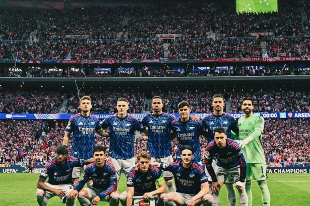 Skuad arsenal saat pertandingan leg pertama Liga Champions melawan Atletico Madrid