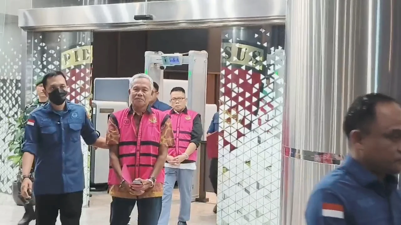 Kejagung tetapkan tiga tersangka baru kasus tambang ilegal Samin Tan.