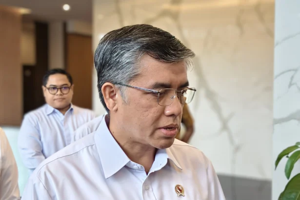 Menteri Ketenagakerjaan Yassierli (sumber: Owrite/Anisa Aulia)