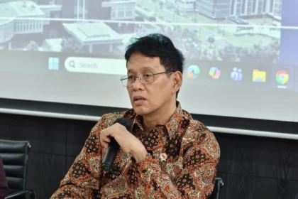 Menteri Keuangan Purbaya Yudhi Sadewa menjawab terkait dampak kenaikan BBM nonsubsidi. (Sumber: Owrite/Anisa Aulia)