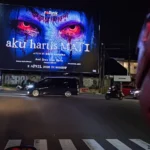 Baliho Film “Aku Harus Mati” Tuai Sorotan
