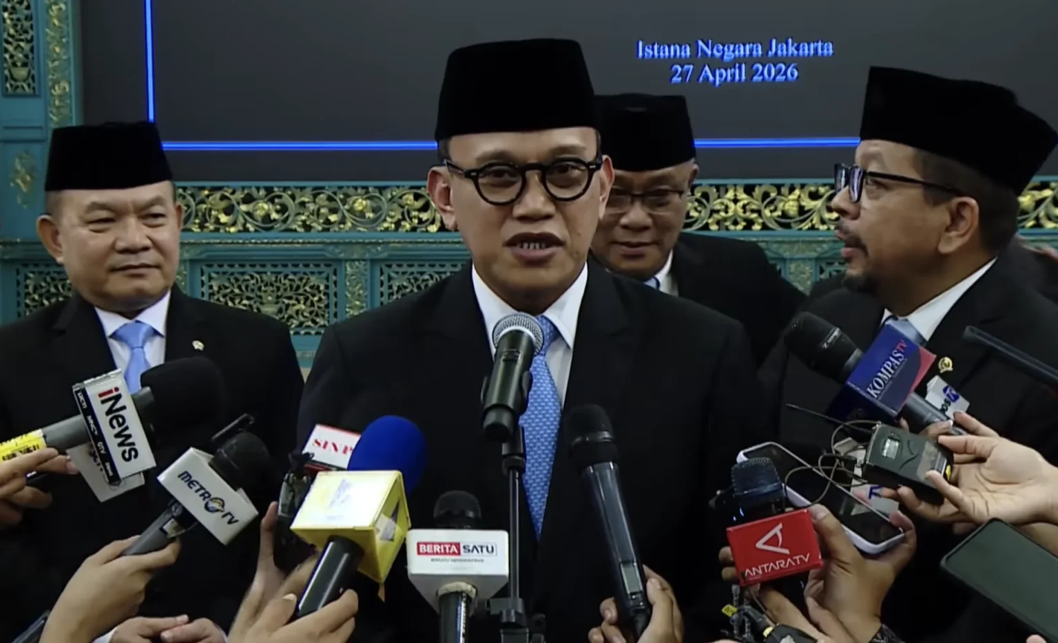 Abdul Kadir Karding, Kepala Badan Karantina Indonesia. (Sumber: Youtube/Setpres)