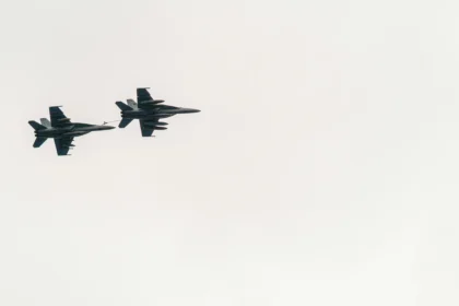 Ilustrasi Jet Tempur U.S Air Force. (Sumber: Unsplash/Createase)