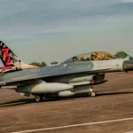 Pesawat Tempur F-16 miliar TNI-AU. (Sumber: Unsplash/Fasyah Halim)