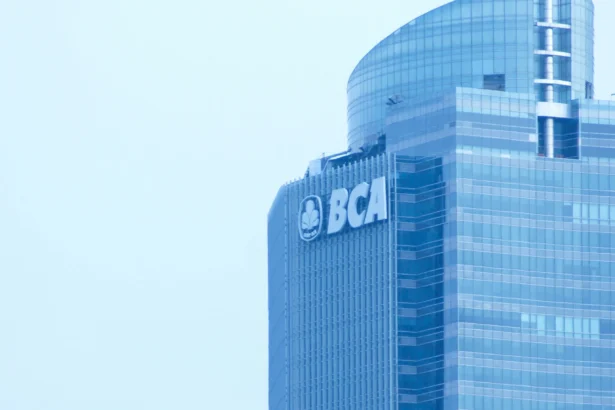 Gedung BCA di Jakarta. (Sumber: Unsplash/Hendra Jn)