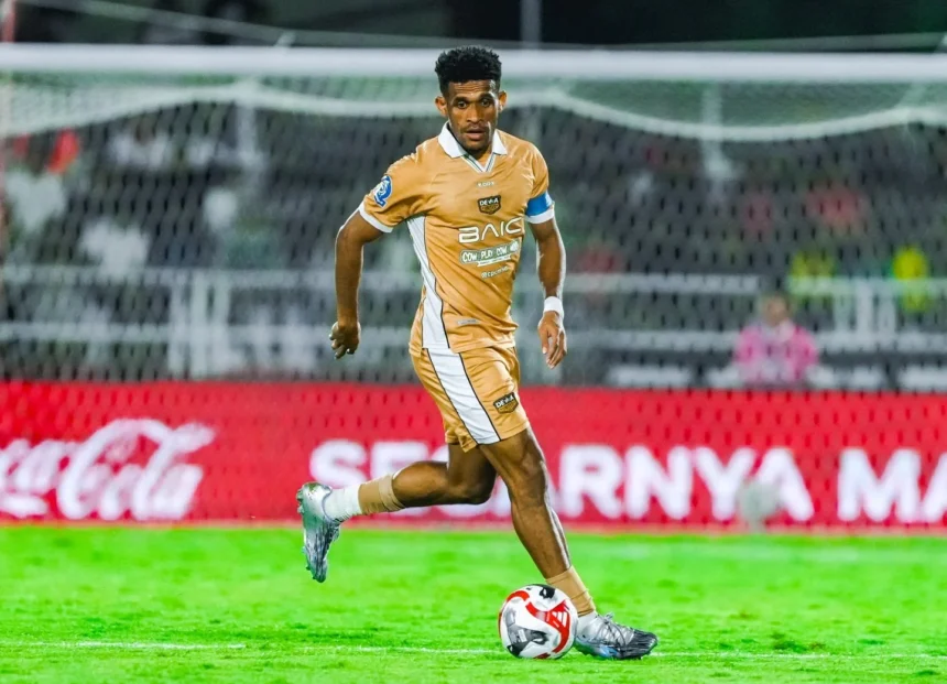 Pemain Timnas Indonesia dan Dewa United, Ricky Kambuaya