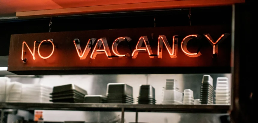 Ilustrasi tak ada lowongan kerja. (Sumber: Unsplash/Michael Benz)