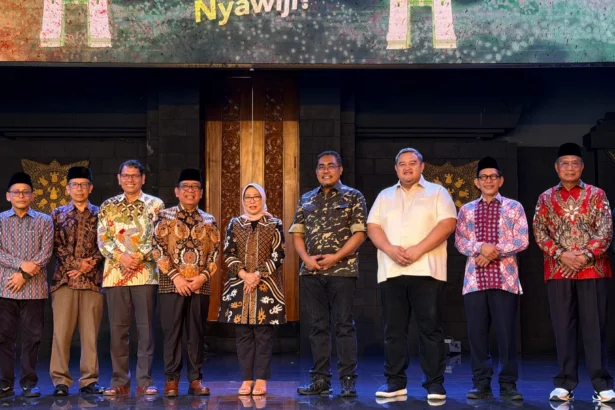 Kegiatan Festival Budaya Gresik dan Halal Bihalal Diaspora Gresik Jabodetabek di gelar di Anjungan Jawa Timur, TMII