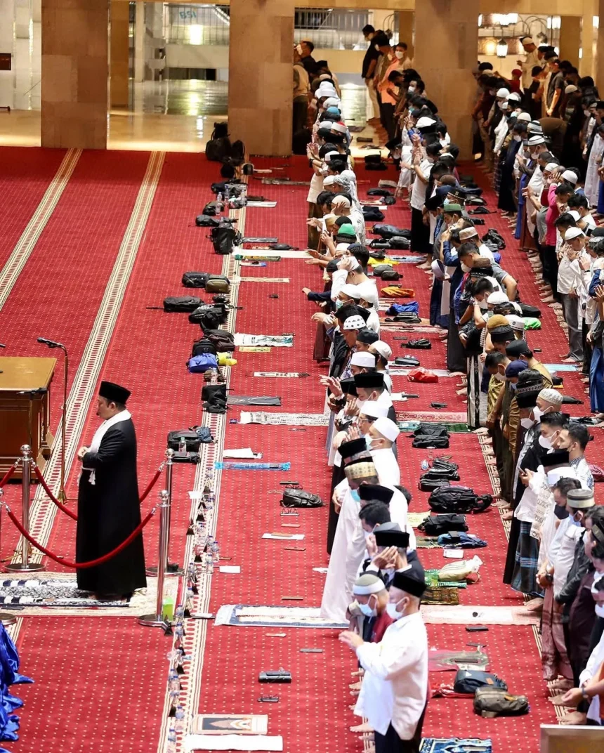 Pelaksanaan salat Idul Adha
