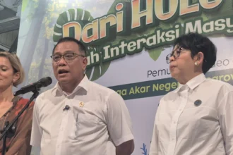 Menteri Lingkungan Hidup/Kepala Badan Pengendalian Lingkungan Hidup, Jumhur Hidayat