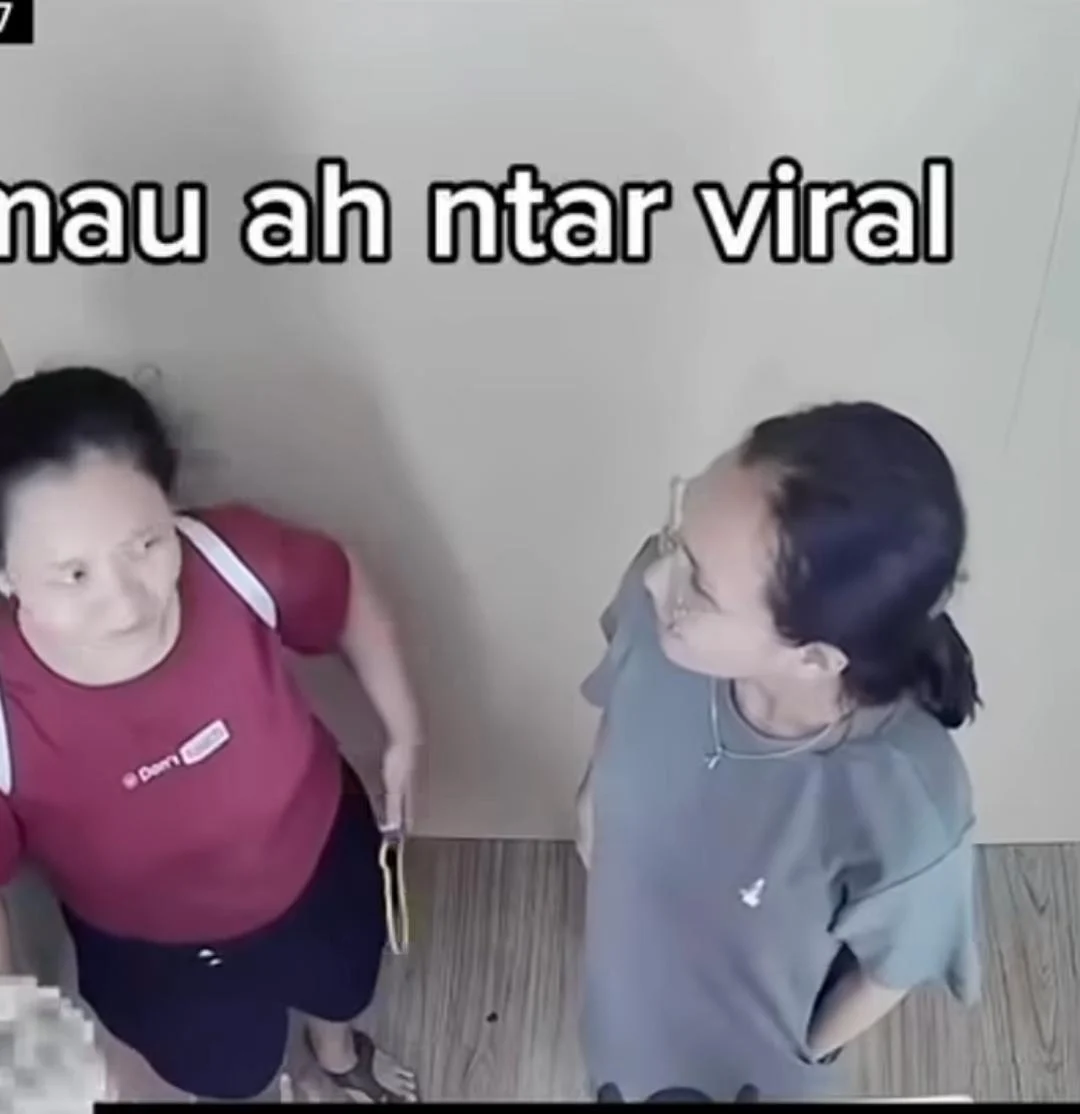 Seorang warganet baru-baru ini unggah kejadian pahit,ia kehilangan sebuah ponsel di sebuah photobox.