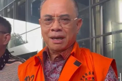 Bupati Pati non-aktif Sudewo selesai diperiksa penyidik KPK terkait kasus jual-beli jabatan perangkat desa.