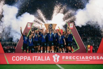 Inter Milan berhasil meraih gelar Coppa Italia setelah menumbangkan Lazio 2-0 di final