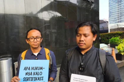 ICW melaporkan Kepala BGN kepada KPK dugaan korupsi sertifikasi halal Rp49,5 miliar.
