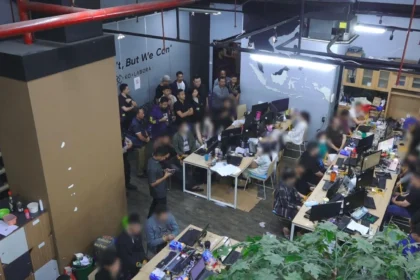 Suasana di lokasi perkantoran di Hayam Wuruk, Jakarta Barat, yang dijadikan tempat operasi judol jaringan internasional.