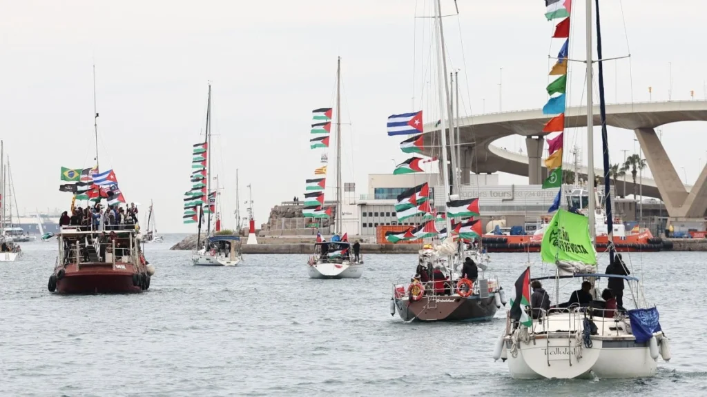 Kapal Global Sumud yang memulai pelayaran dari Barcelona, Spanyol, 12 April 2026.
