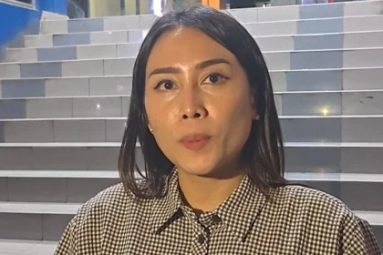 Noer Noviana salah satu korban penipuan umrah melaporkan Hanina Travel ke Polda Metro Jaya.