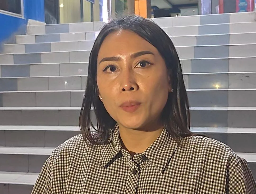 Noer Noviana salah satu korban penipuan umrah melaporkan Hanina Travel ke Polda Metro Jaya.