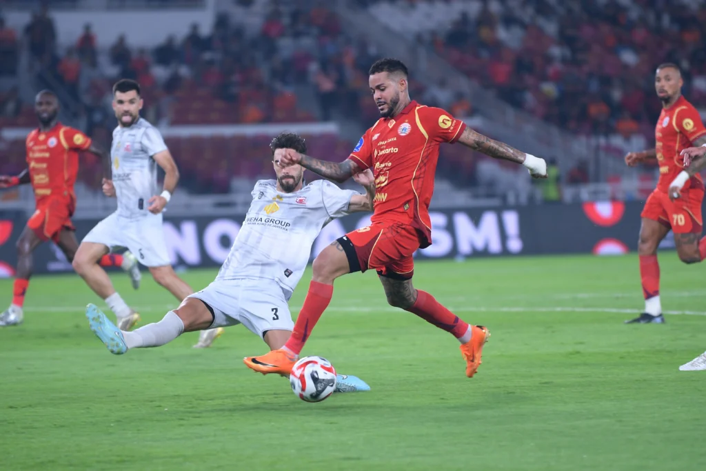 Pertandingan BRI Super League 2025/2026 antara Persija Jakarta melawan Madura United