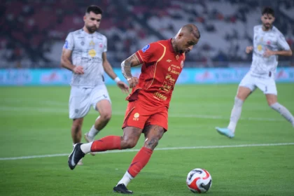 Penyerang Persija Jakarta, Gustavo Almeida