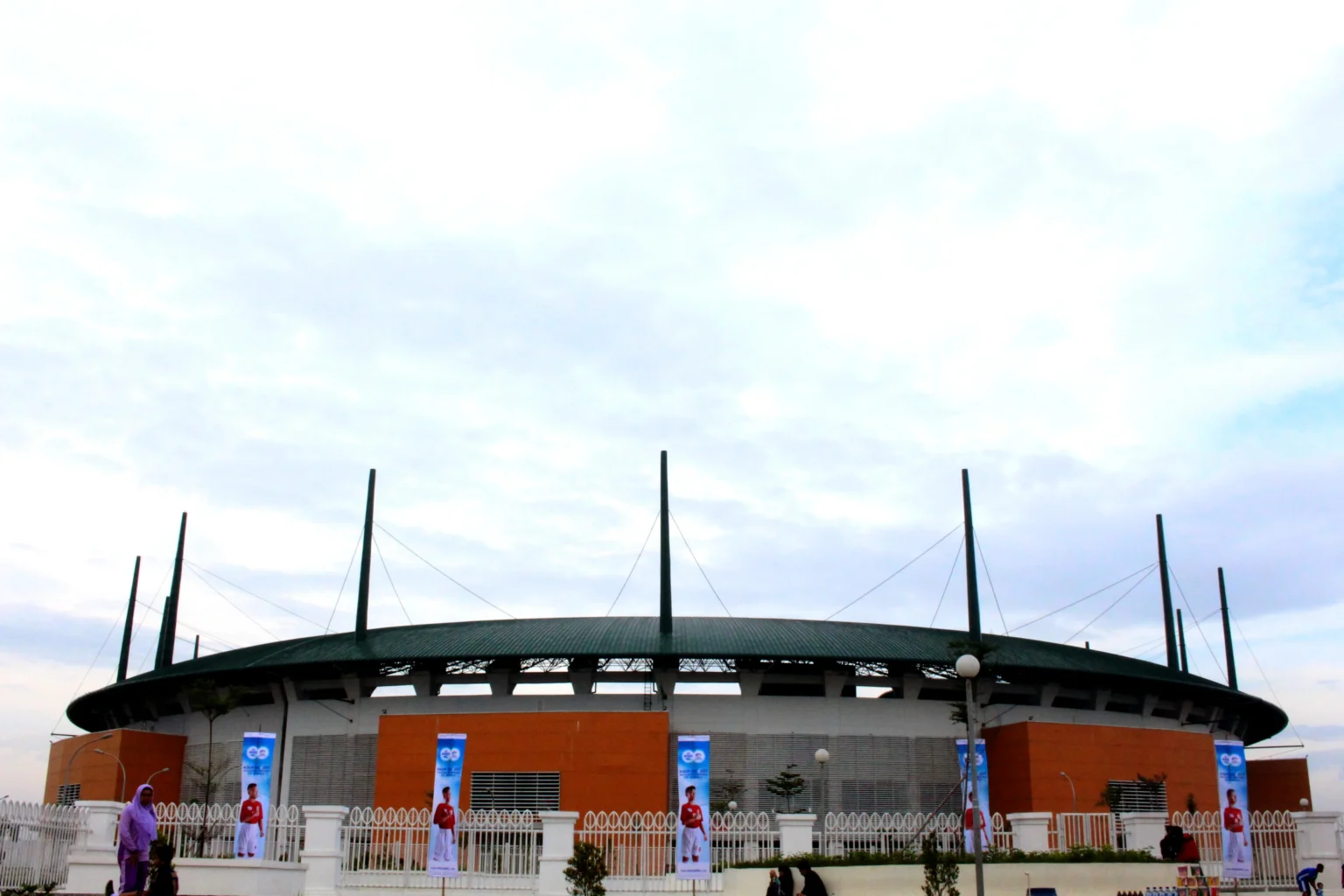 Timnas Indonesia akan menggelar pertandingan Piala AFF 2026 di Stadion Pakansari