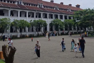 Destinasi Wisata Lawang Sewu