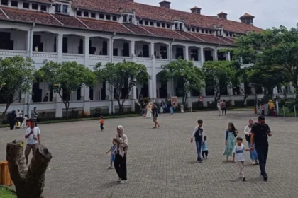 Destinasi Wisata Lawang Sewu