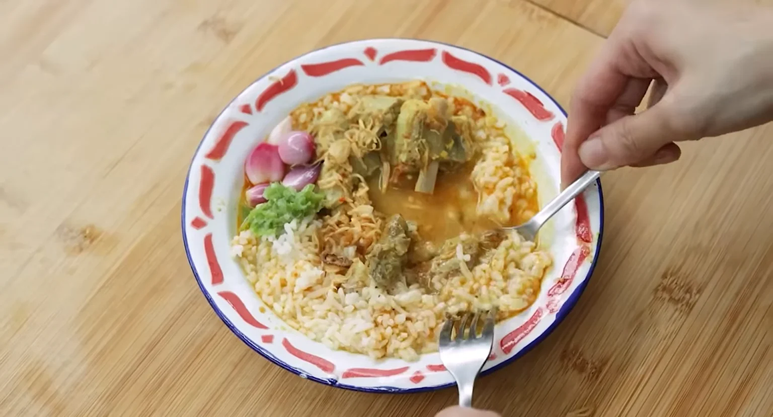 Seporsi gulai kambing ala Chef Devina.