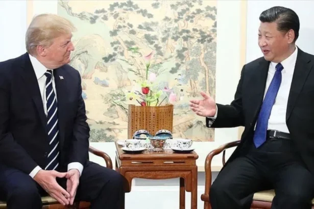 Presiden China Xi Jinping dan Presiden Amerika Serikat Donald Trump.