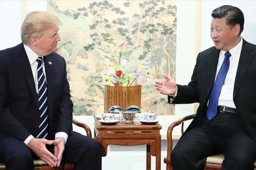 Presiden China Xi Jinping dan Presiden Amerika Serikat Donald Trump.