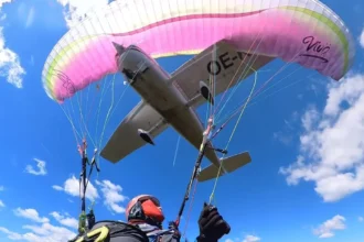Kecelakaan paralayang atau paragliding di dekat Gunung Schmittenhöhe
