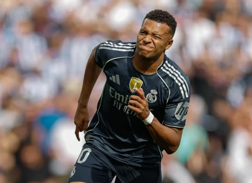 Pemain Real Madrid, Kylian Mbappe, mengungkapkan bahwa dirinya bukan lagi pilihan utama di lini serang Los Blancos