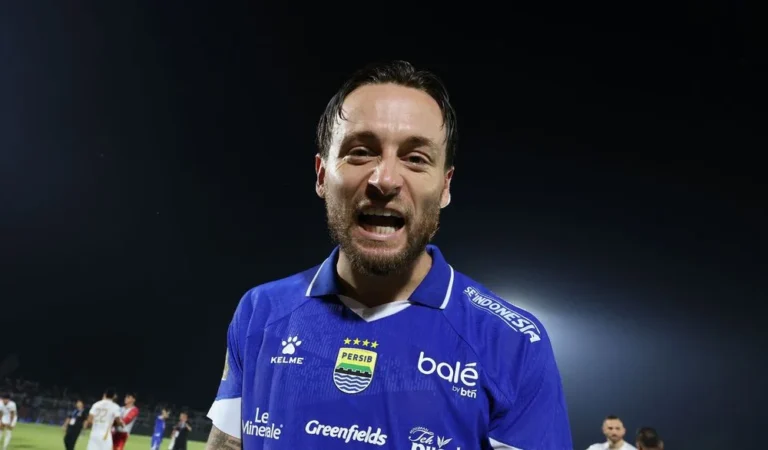 Kapten Persib Bandung, Marc Klok jalani latihan bersama Persib Bandung