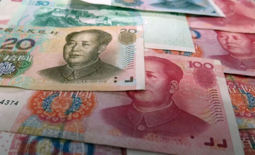 Mata uang China, Yuan.