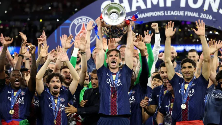 Paris Saint-Germain sukses mempertahankan gelar Liga Champions Eropa 2025/2026 setelah mengalahkan Arsenal.