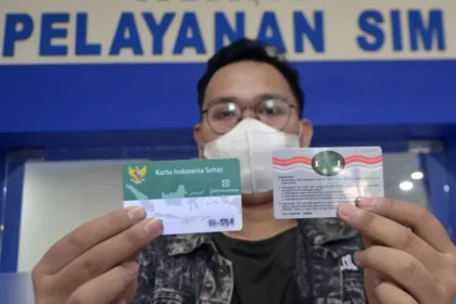 Pelayanan SIM di Lampung. (Sumber: Antara Foto/Ardiansyah)
