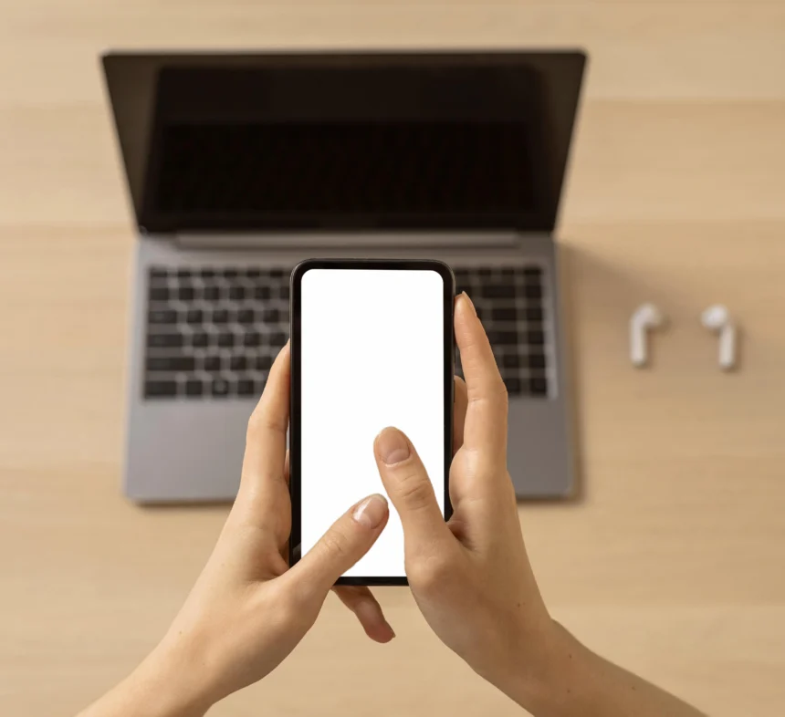 Laptop dan handphone