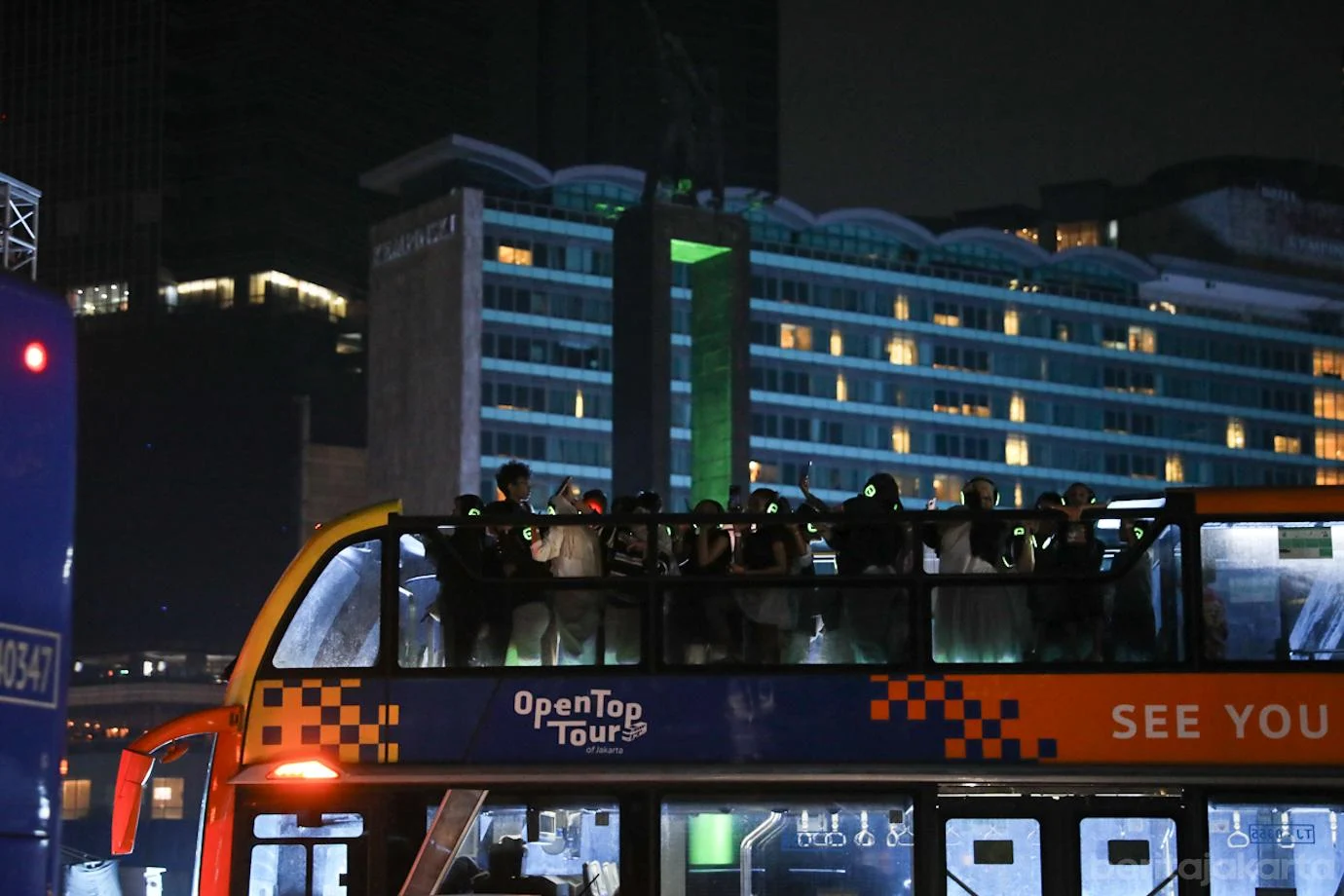 Suasana malam saat mati lampu di Jakarta