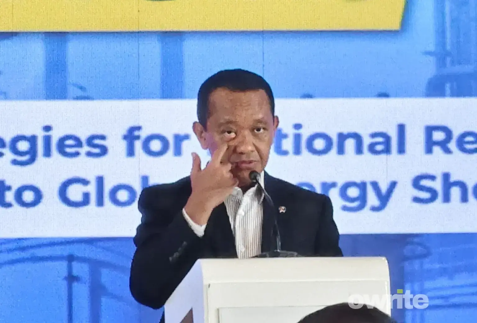 Menteri ESDM Bahlil Lahadalia dalam acara CNBC Energy Forum 2026 di Jakarta, Kamis, 25 Juni 2026. (Sumber: Owrite/Natania Longdong)