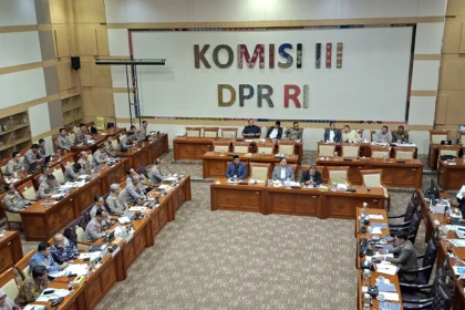 Rapat DPR Komisi III